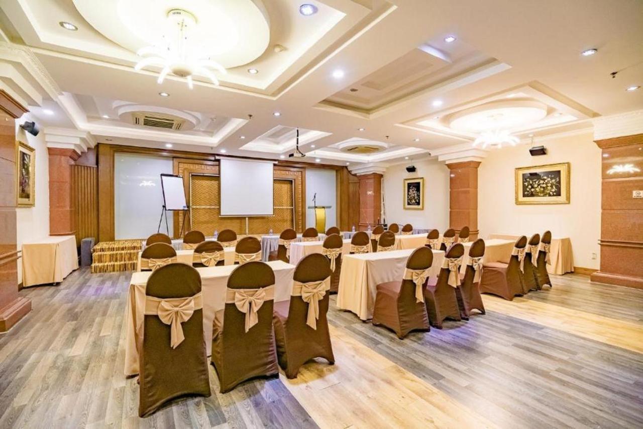 Adina 3 Star Hotel Da Nang Eksteriør billede